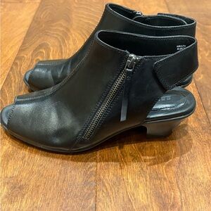 Black Women's Peep-Toe Ankle Boots
